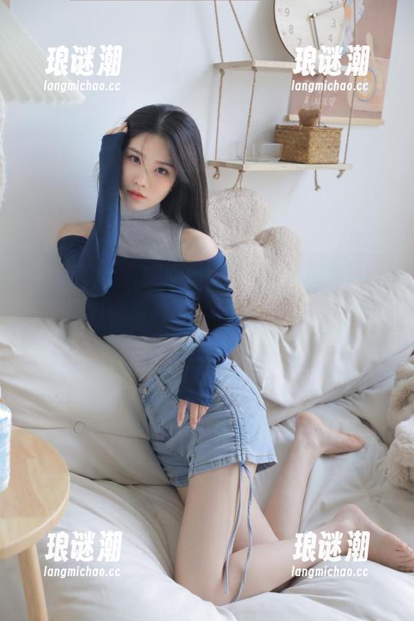 17吃瓜 “17吃瓜”官网的链接,很明显是吸引我忍不住想多看几眼,搞得我怀疑自己是不是个八卦鬼。