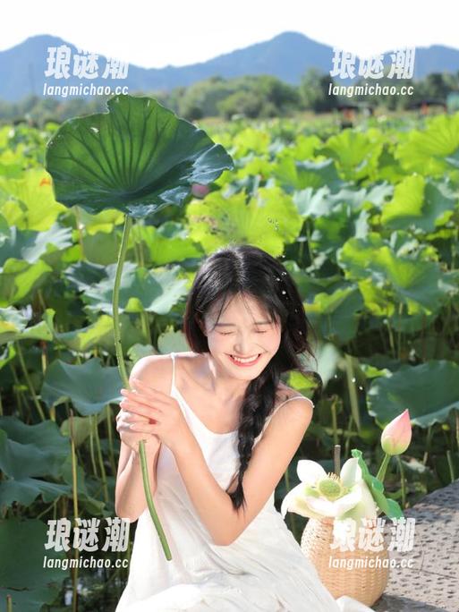 51.com 观看“51.com”,每天都是一场盛大的无聊与惊吓交织的表演呐。