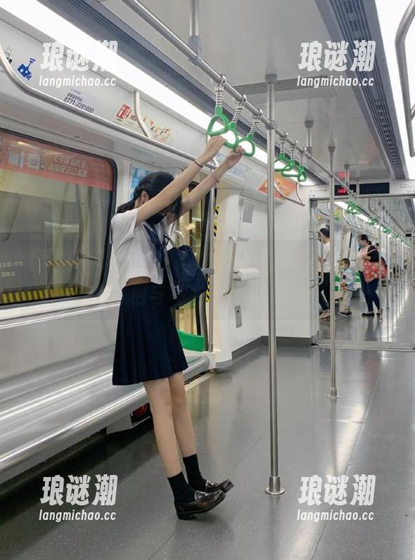 51爆料网 加入51爆料网,永不迷路,真相与乌龙一网打尽!