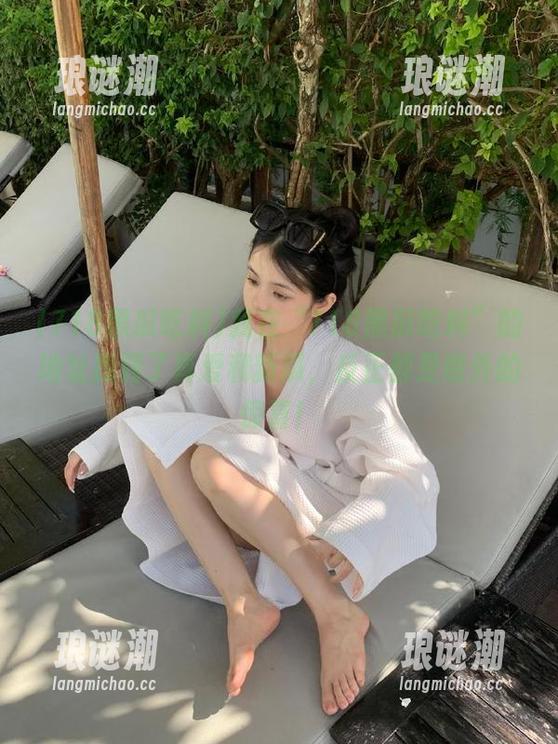 718黑瓜吃料 我在“718黑瓜吃料”的地址找到了真爱和新瓜,反正都是意外的惊喜!