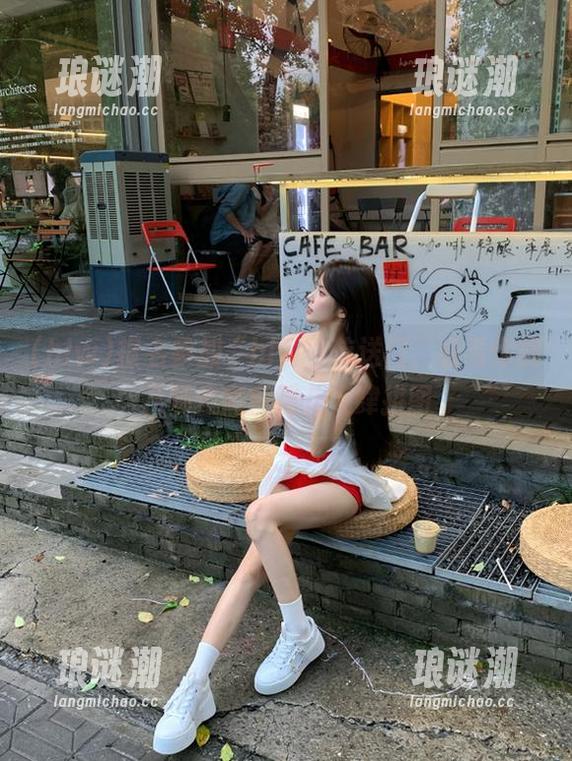 hlw 报名参加“hlw”传送门,看看你能从哪位高手那儿大肆拼图