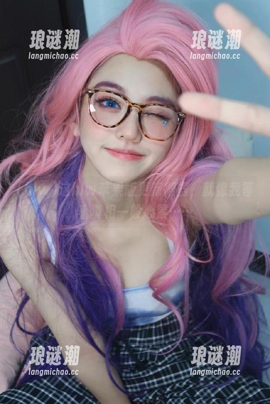 hlw 这hlw苹果版更新得慢,就像我等着真相一般心累……