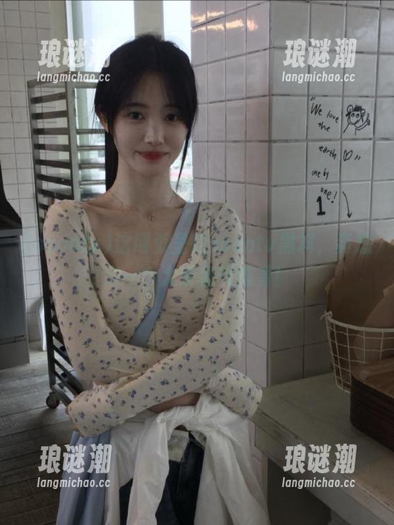 soootv 这网页里的soootv黑料,真想泡一个大茶桶慢慢看!