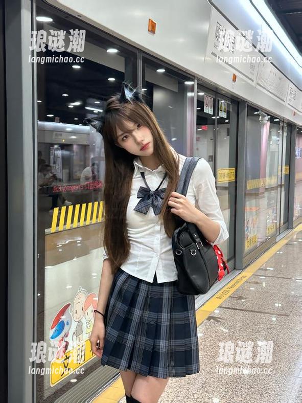 链接在手，吃瓜无敌，www.tttzzz.com等你来撩！