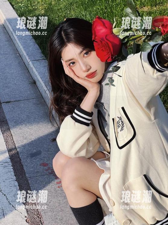 走进zztt88.ccm，开启黑料入口，感受着满满的震惊！