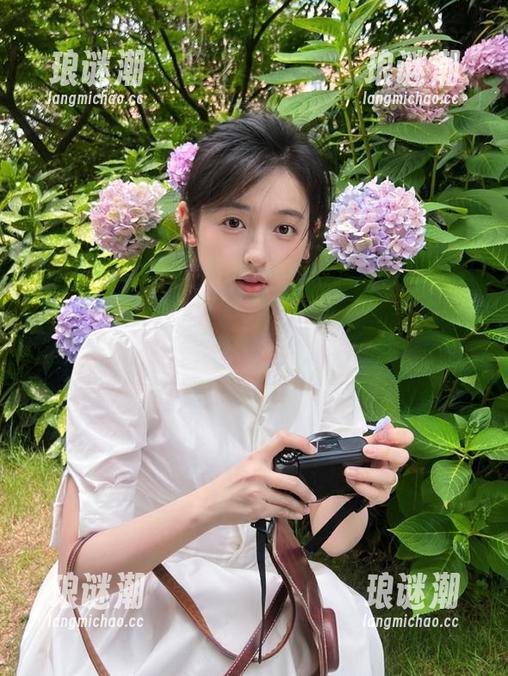 zztt 黑料大派对:zztt88.ccm传送门带你直达最火热的八卦现场!