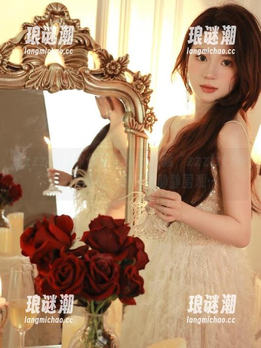 zzzttt 你们都在疯狂收藏“zzzttt14”的神仙瓜,我只是静静围观…