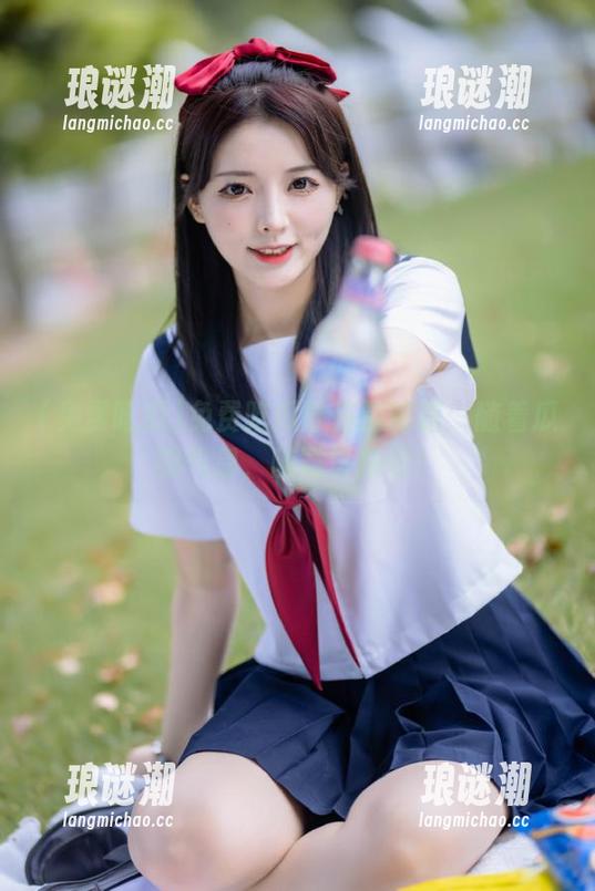 免费吃瓜 免费吃瓜导航的秘籍:随着瓜的气息,随意切换吧!