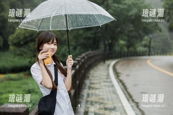 冲哥精选 观看冲哥精选,每个片段都是一场漫游,莫名让人有点小期待。