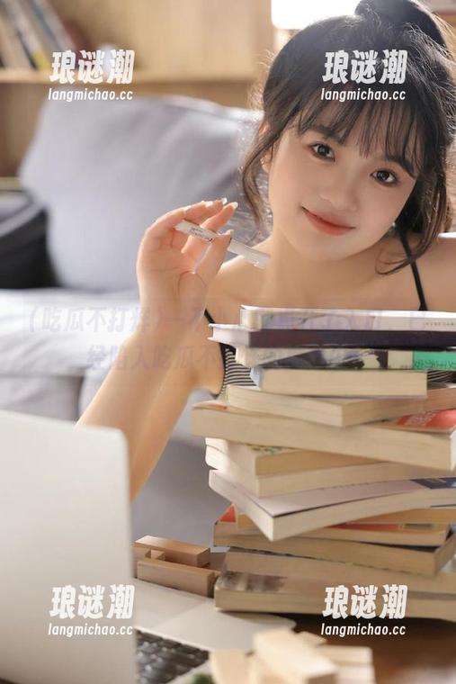 吃瓜不打烊 一不小心就点开了入口,已经陷入吃瓜不打烊的魔力中!