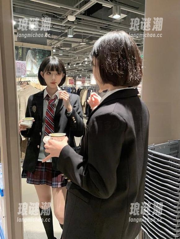 吃瓜网 最新追踪:吃瓜网的免费瓜秀,真是感动!里面藏着多少故事啊~