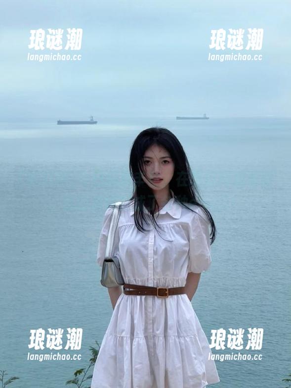 今日瓜真丰富，在吃瓜网观看时，我的表情变成了各种emoji！