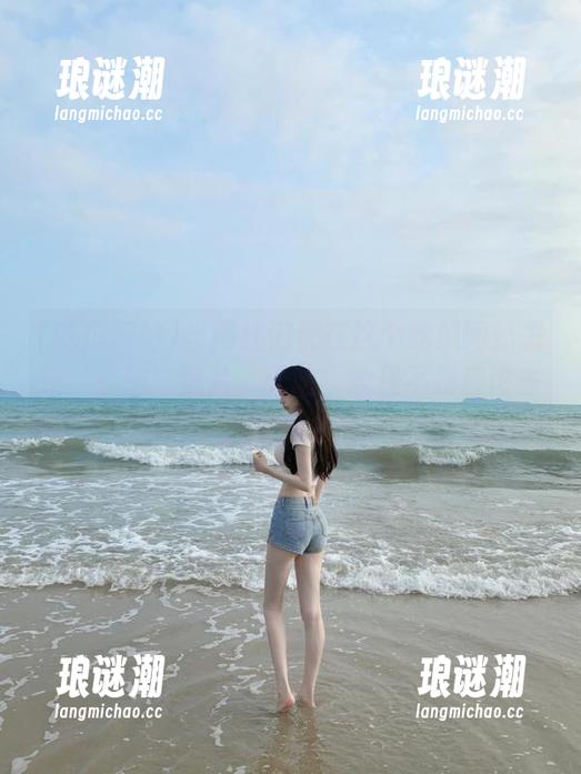 当网红们都在这个吃瓜网站发布‘亲密’照片，天呐，我是不是应该去翻翻？
