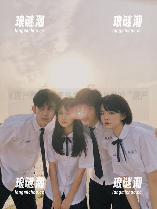 大家快看，这地址里的“国产黑料”，让我嗅到一丝不妙。