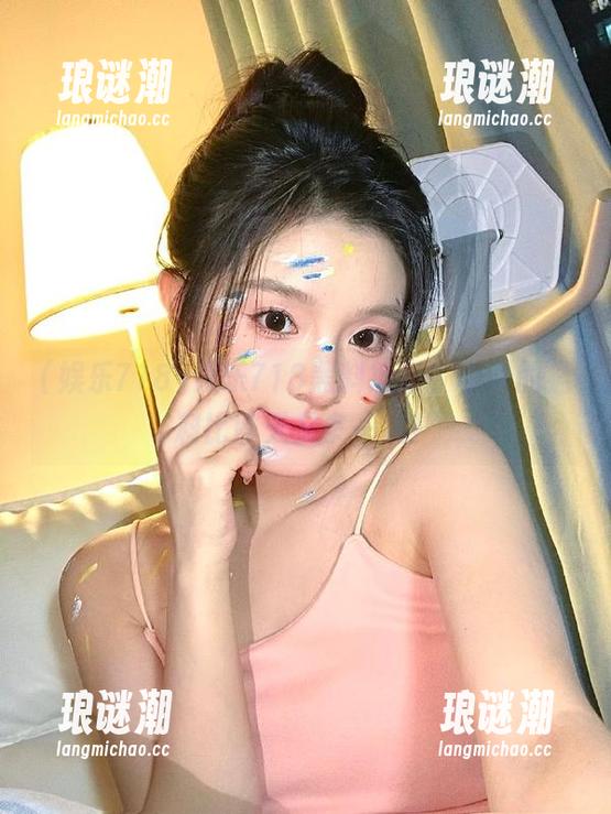 娱乐718 娱乐718黑料地址,今天的猛料比昨天又多一朵!