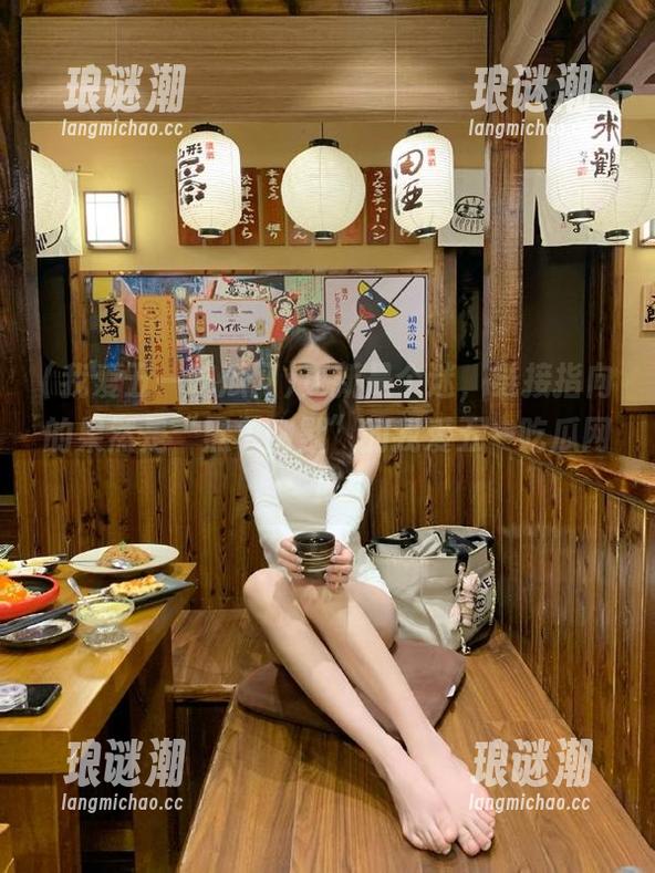 我爱五一吃瓜网 更新是个迷,链接指向的果然是“黑色幽默”的我爱五一吃瓜网!