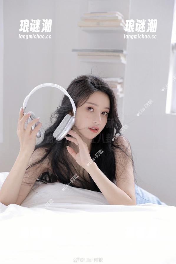 “扒哥黑料最新”一网打尽，别忘了点这个链接让八卦炸裂开来！