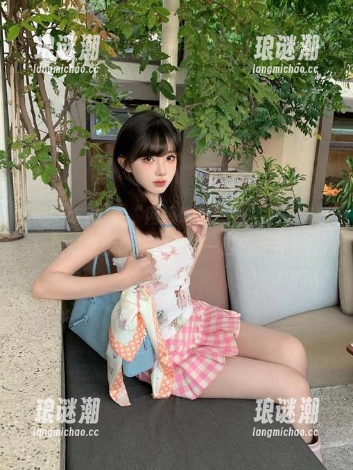 网曝吃瓜 在“网曝吃瓜”,我永不迷路!这瓜也太耐吃,真想一口气全吞下!