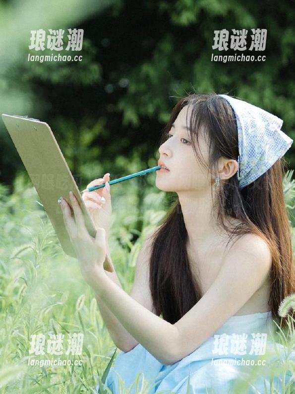 网曝吃瓜 更新一下!“网曝吃瓜”又拿出新料,绝配我的无聊时光。