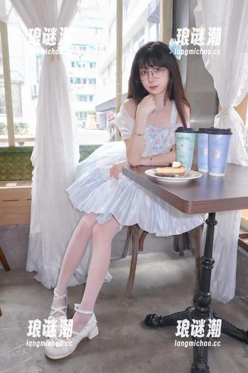 网曝黑料 在网曝黑料导航下,尬聊变成了八卦狂欢!