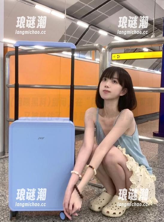 网曝黑料 别问,在“网曝黑料”首页我又被抓住了,真是有那么好奇吗!