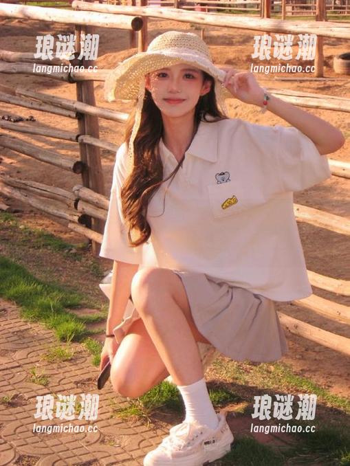 网爆黑料 观看“网爆黑料”,是的,我就是个被八卦吸引的小蝌蚪