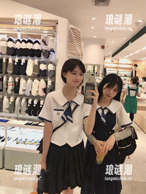 黑料不打烊 下载黑料不打烊,篮球场的故事比比分还撩人,等着你来偷听!