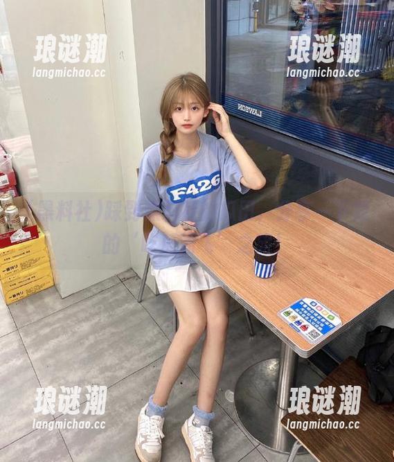 黑料社 踩到黑料社的瓜田,分享一下我的‘吃瓜如飞’之旅!