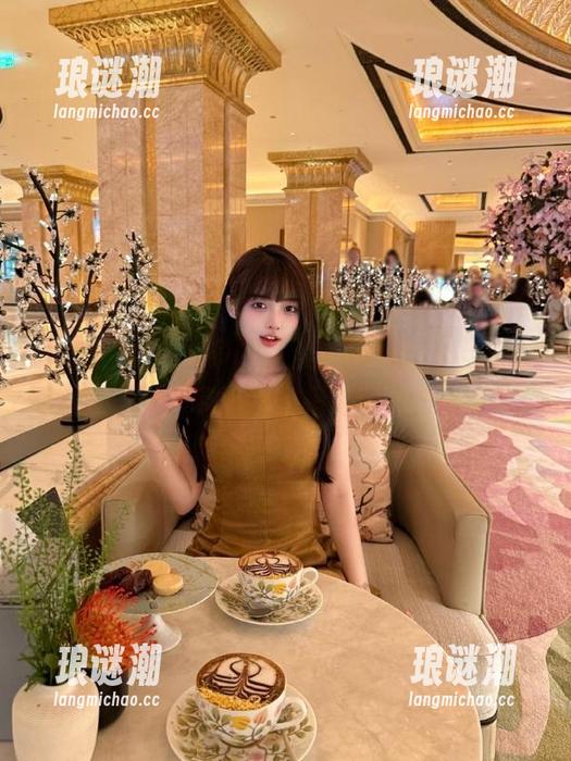 黑料社 瓜太多了,登录黑料社下载时请带好避孕措施!