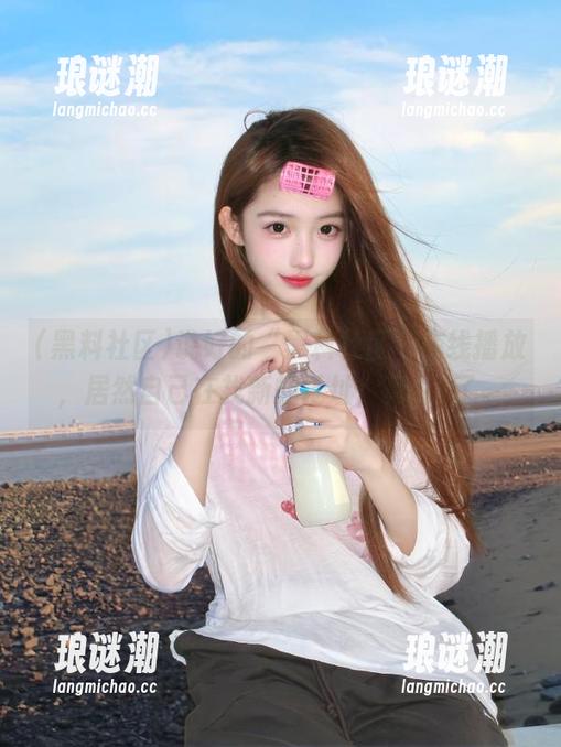 黑料社区 说好的“黑料社区”在线播放,居然自己在找新的地址,真fei了。