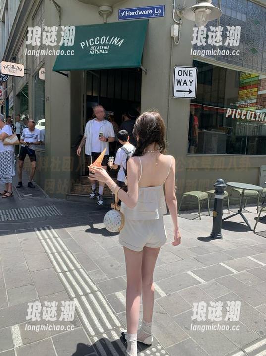 黑料社团 黑料社团app:公众号和八卦网站的完美融合,真算创新吧?