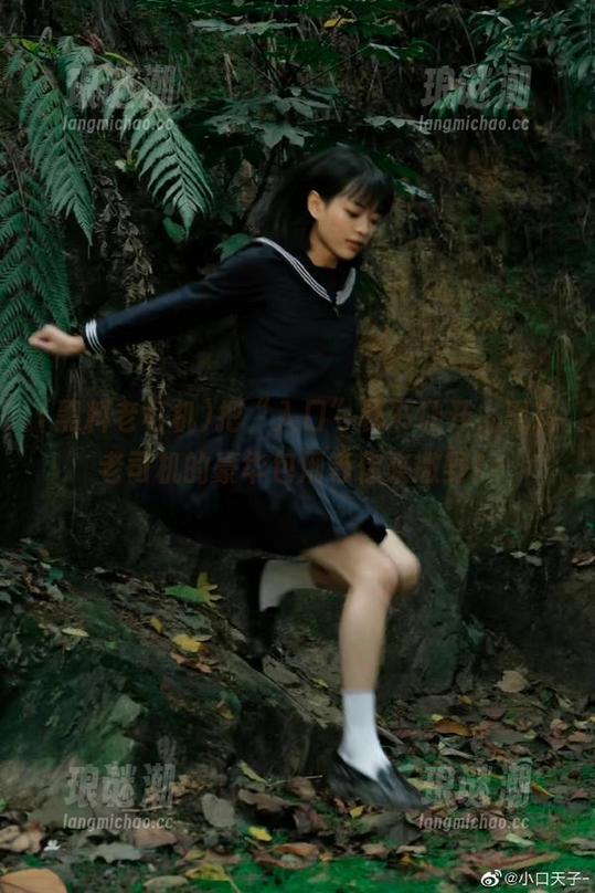 黑料老司机 把“入口”秘书让开,黑料老司机的豪华包厢等你来撒野!