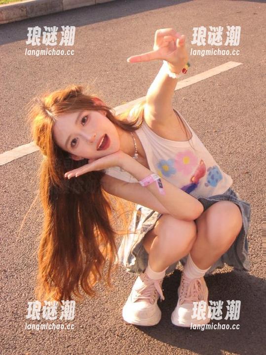 黑料老司机 自拍禁忌,黑料老司机带你老司机教你如何不被抓!ios流量暴增中
